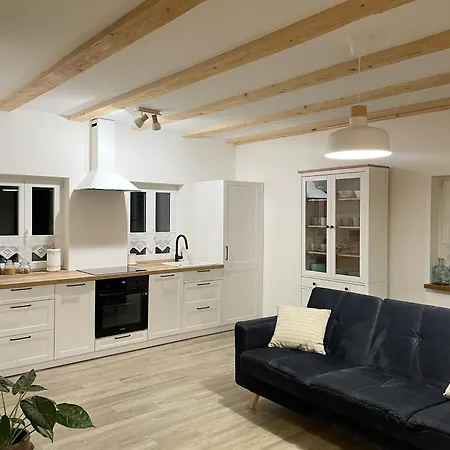Czerwone Drzwi Apartment Stronie Slaskie Exterior photo