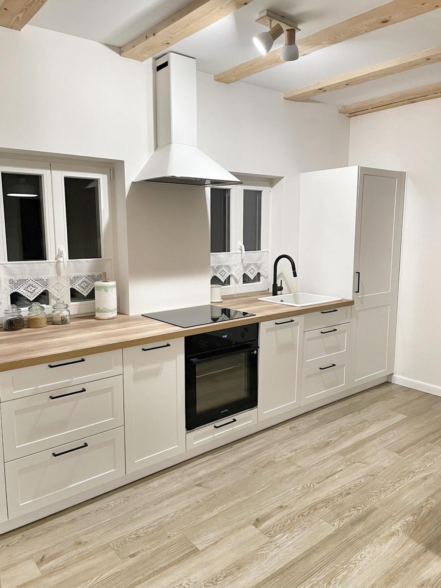 Czerwonedrzwi Apartment Stronie Slaskie